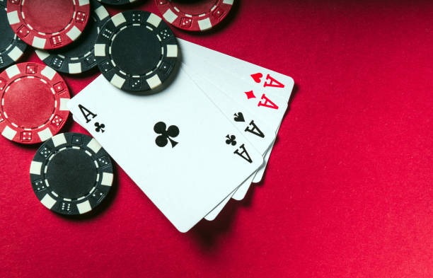 two-hundred-twenty-three Bandar Poker in-game interface showing hole cards, community cards, betting options, and player balance